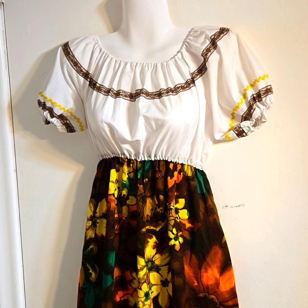 6) Vintage Hippie Dress